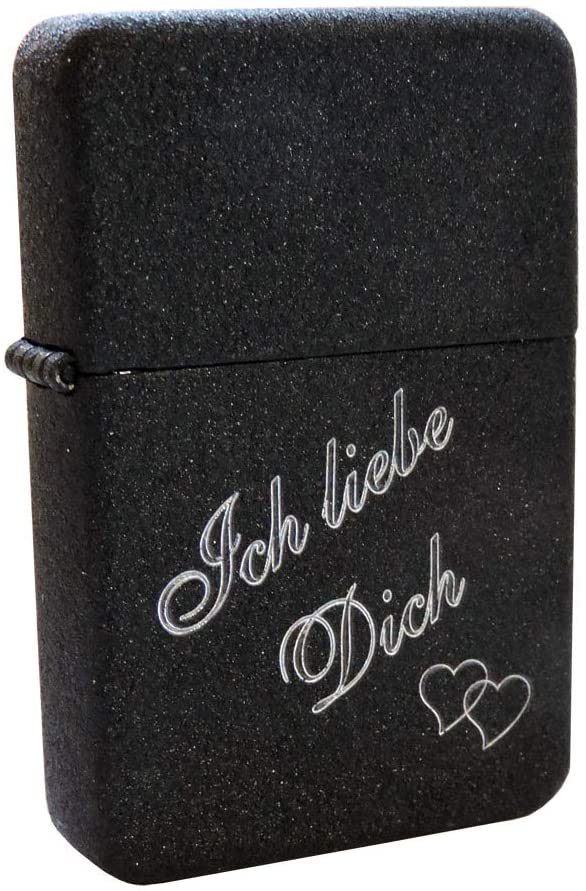 Schwarzes Crackle Laser Gasfeuerzeug mit Gravur auf der Vorderseite : Ich liebe Dich +2 Herzchen