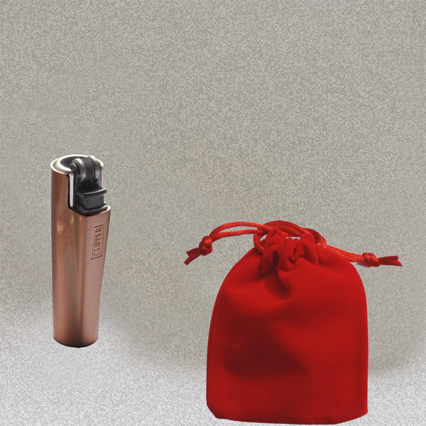 Kleines (6,5 cm) Clipper Micro Gas-Feuerzeug in einer matt rosegoldener Hülle mit Gravur
