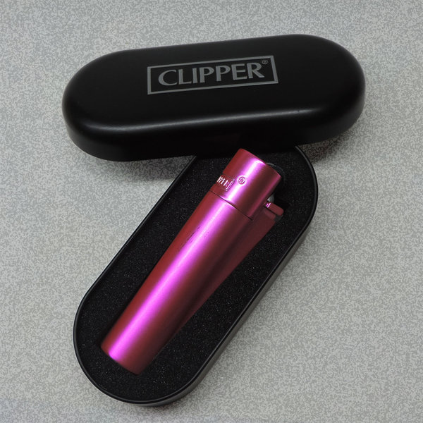 Clipper mattes Metall Gas-Feuerzeug (Fuchsia Pink) mit Gravur